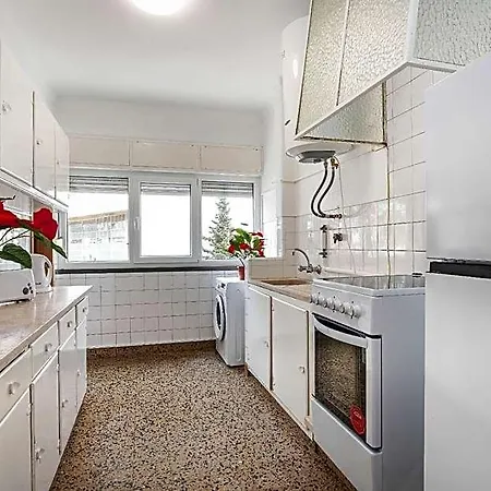 Happy - Apartmanhotel *
