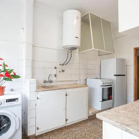 Happy - アパートホテル